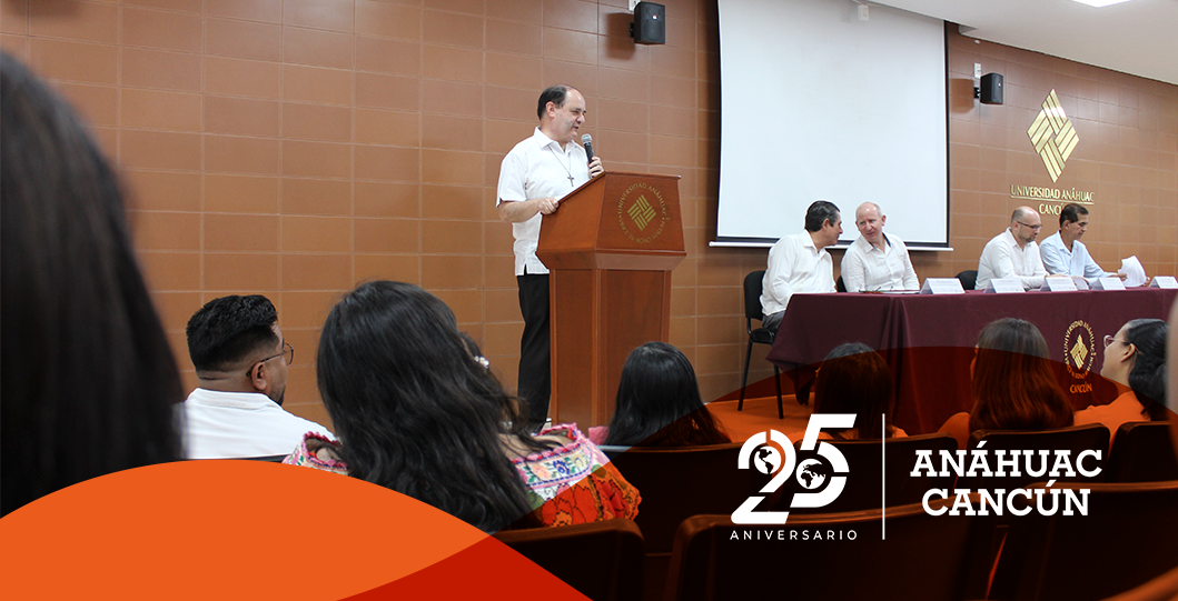 En el marco del 25 aniversario de la Universidad Anáhuac Cancún, se celebra la Graduación del Diplomado de Formadores y el Diplomado Anáhuac para Docentes de Deportes y Cultura